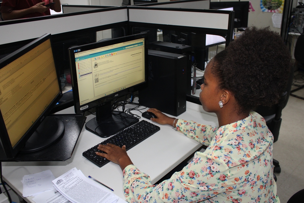 Estudante do Partiu Estágio