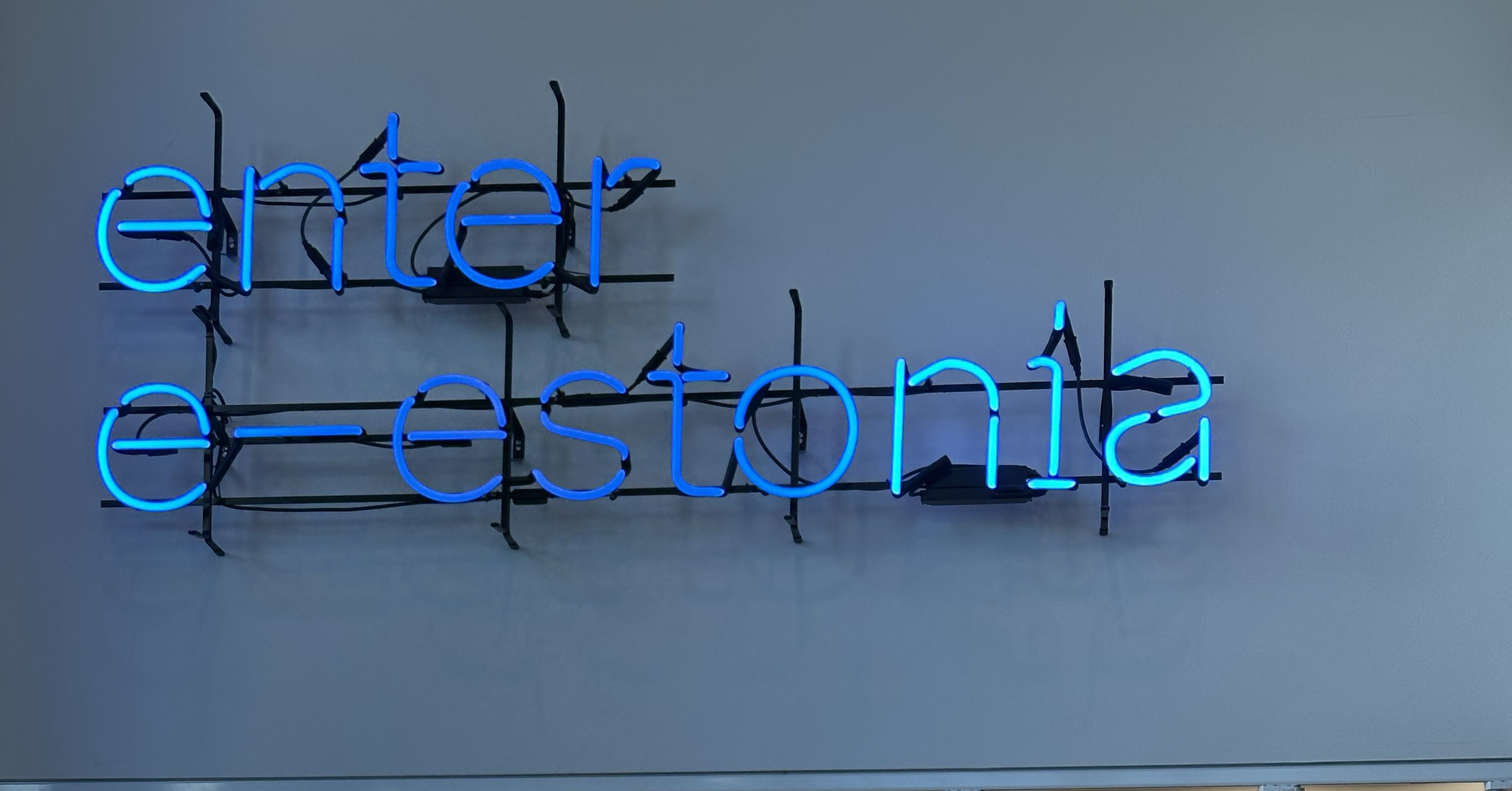 Experiência da Estônia com IA será apresentada a gestores públicos e profissionais de tecnologia baianos