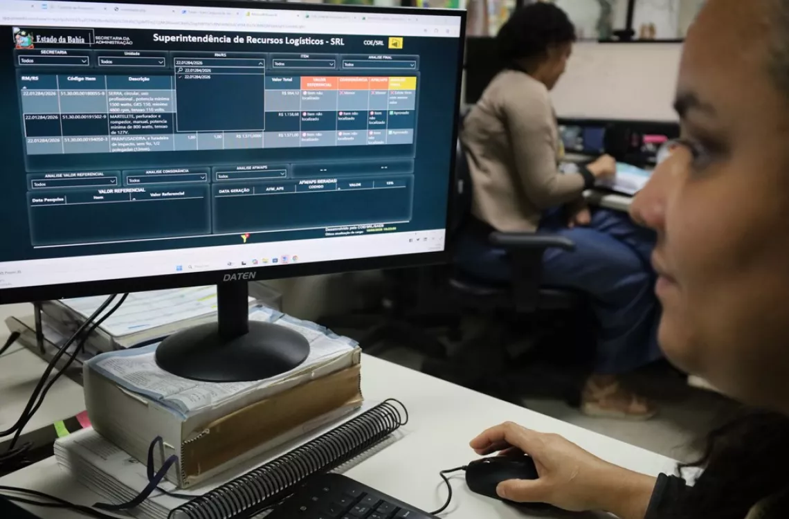 Servidora da equipe responsável pela avaliação de processos