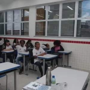 Jerônimo encaminha à Alba projetos de lei para pagar precatórios da Educação
