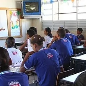 O Governo do Estado depositou, nesta terça-feira (28), o pagamento do abono extraordinário dos precatórios para os professores da rede estadual. 