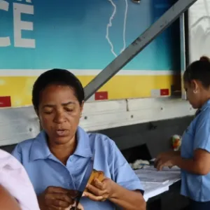 Jacobina recebe carreta do SAC Móvel para atendimento gratuito