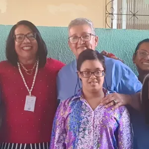 Parceria entre programa de voluntariado e instituição beneficia pessoas com deficiência