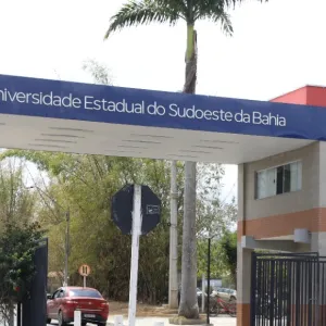 Uefs, Uesb e Uesc aceitam proposta do governo. Repasses para Uebas devem chegar a R$ 2,3 bi em 2024