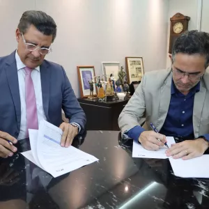 Assinatura TCE e Saeb Bahia Mais Digital