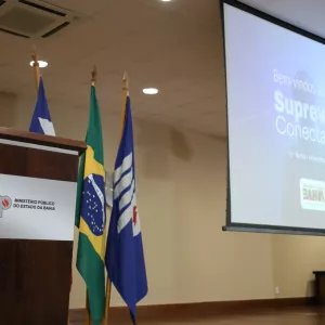 Chefe de gabinete da Saeb, Danielle Cintra