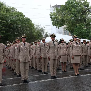 Nova lei garante condições especiais de promoção para policiais e bombeiros militares da Bahia