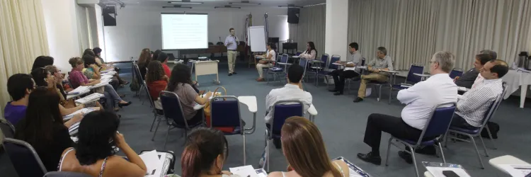 Servidores estaduais podem fazer matrícula a partir do dia 15 de abril, acessando o portal RH Bahia