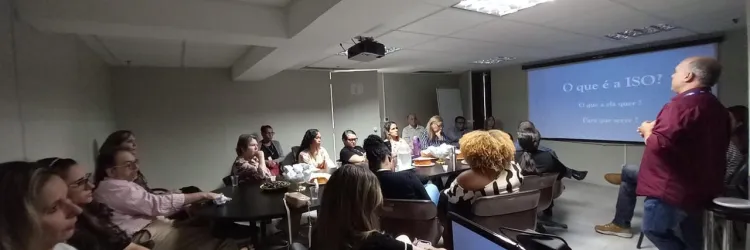 No evento de lançamento, equipe da CGR da Secretaria da Administração foi apresentada ao SGQ