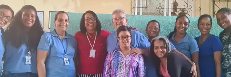 Parceria entre programa de voluntariado e instituição beneficia pessoas com deficiência