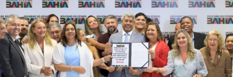 Governo do Estado propõe reajuste de 13,63% até 2026 para profissionais da saúde