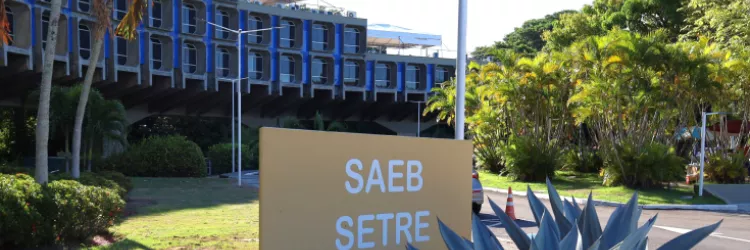 As propostas preveem ganhos salariais que variam entre 10,2% e 22,1% em dois anos (2025/2026) 