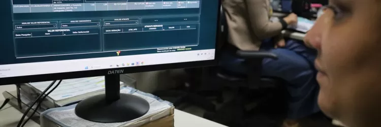 Servidora da equipe responsável pela avaliação de processos