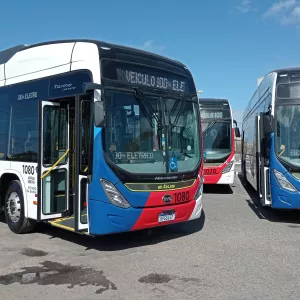 quadro de horários das linhas 913 e 922