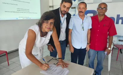 Bahiafarma assina acordo com Sindiquímica em defesa dos trabalhadores da instituição