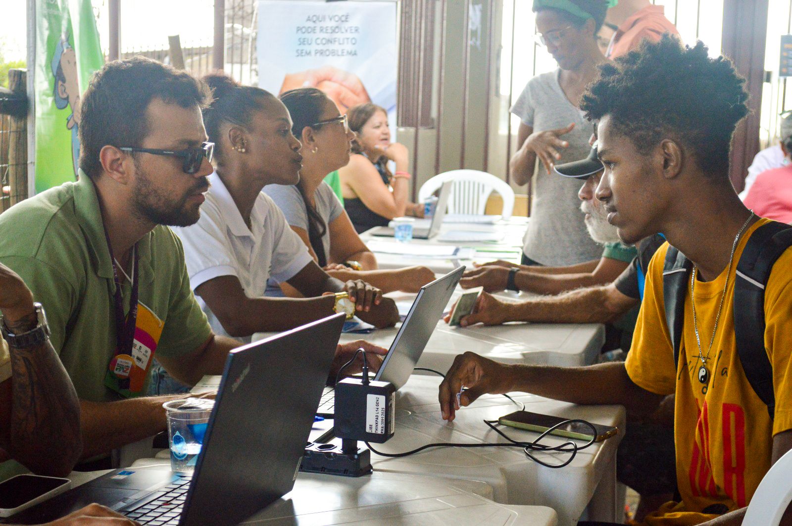 Ação do Programa Bahia pela Paz na Liberdade amplia acesso da comunidade a serviços de saúde e cultura