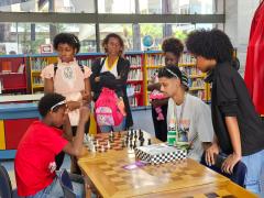 Imersão cultural do Programa Bahia pela Paz conecta jovens ao universo da leitura na Biblioteca Central da Bahia