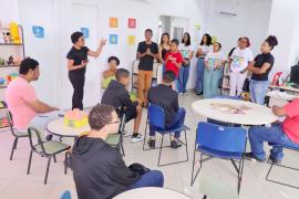 Coletivos Bahia Pela Paz levam jovens para conhecer a Biblioteca Juracy Magalhães em Salvador