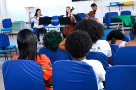 Parceria entre Bahia Pela Paz e OSBA amplia acesso à cultura de jovens acompanhados pelos Coletivos Bahia Pela Paz de Camaçari