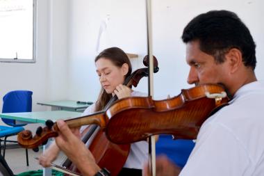 Programa Bahia Pela Paz leva jovens de Camaçari a concerto da Orquestra Sinfônica da Bahia
