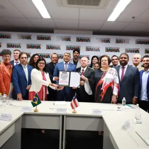 Governador sanciona lei que institui o programa Bahia Pela Paz