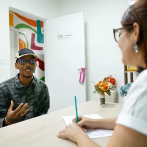 Programa Bahia pela Paz atua em comunidades e amplia trajetórias de jovens baianos: ‘enxerga a juventude preta e periférica’