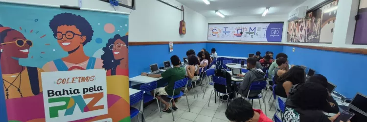 Programa Bahia pela Paz amplia o acesso de jovens a cursos profissionalizantes por meio de parceria entre SJDH e SEC 