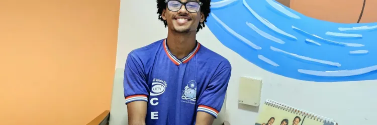 Bahia pela Paz aproxima juventude da pesquisa científica por meio de parceria com universidade federal
