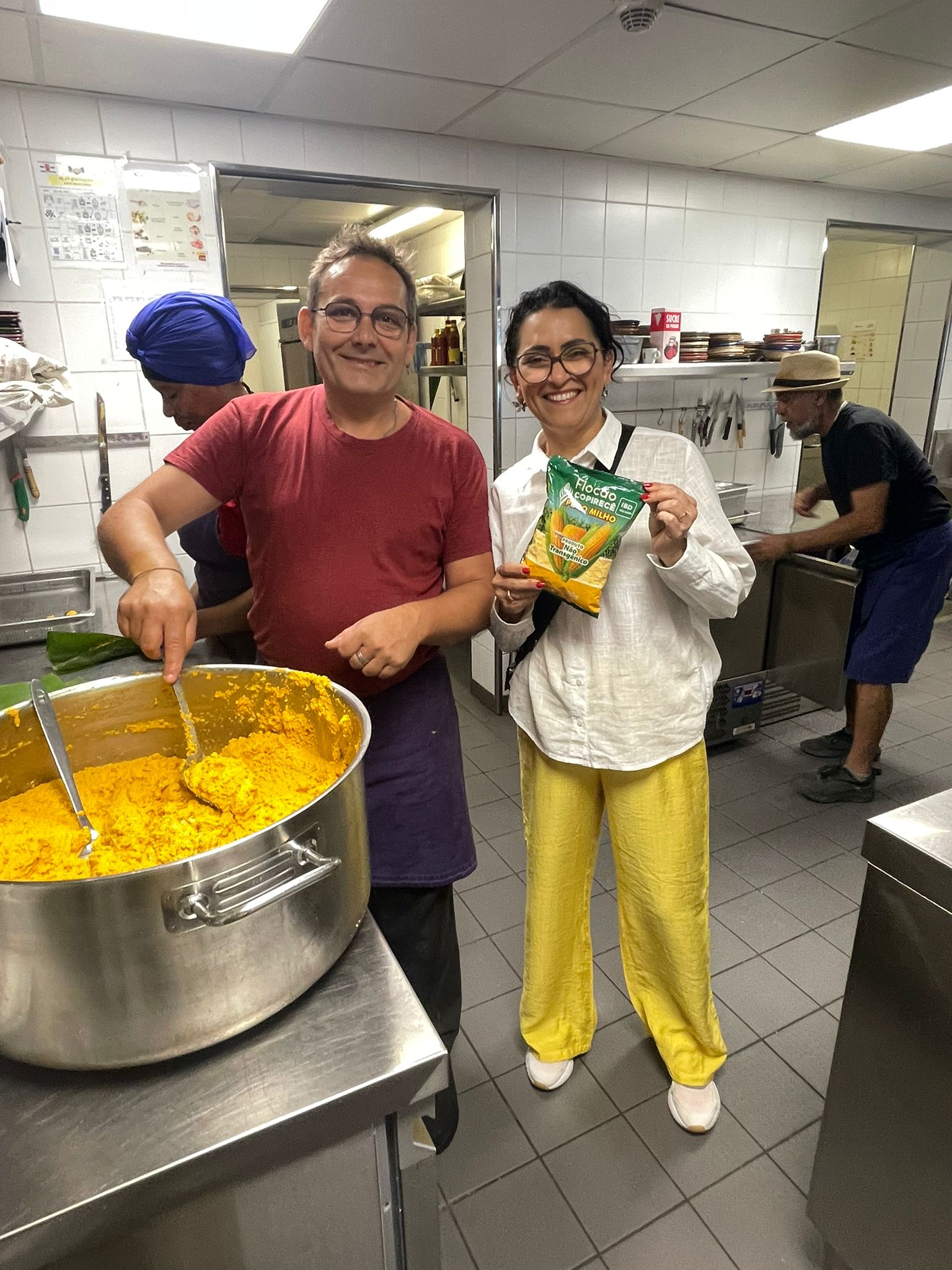 Flocão de milho da agricultura familiar da Bahia cruza o oceano e brilha em festival de gastronomia na França