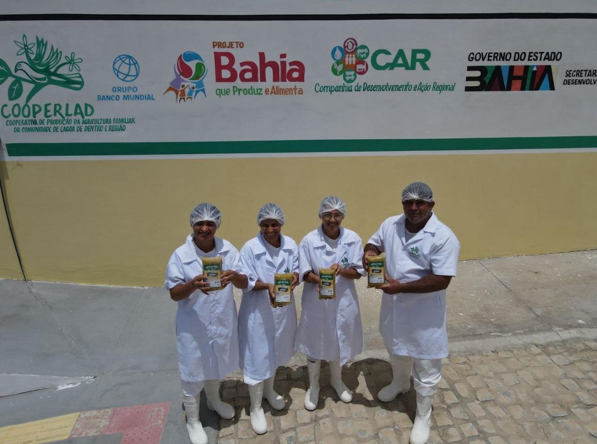 Agroindústrias familiares irão dinamizar a produção de frutas e licuri de agricultores familiares de Tucano