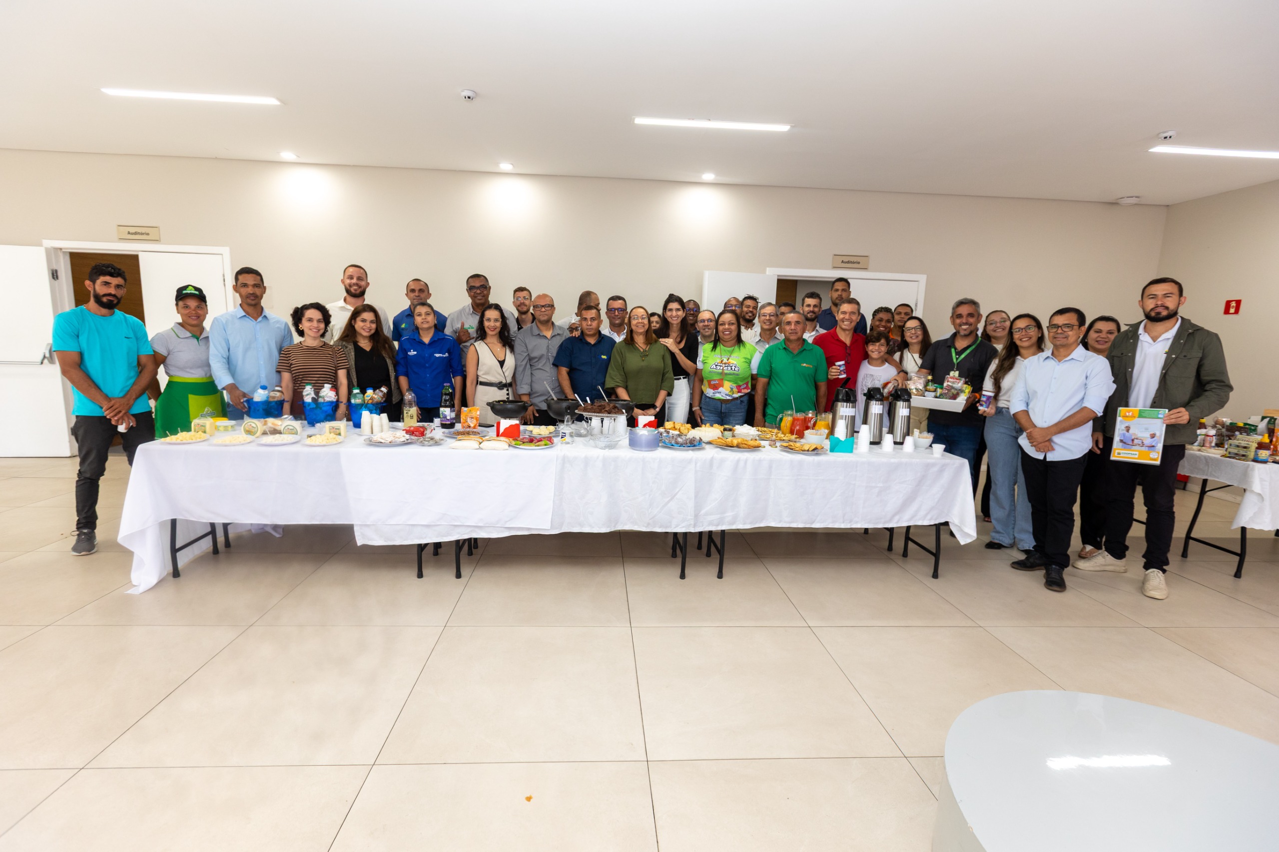 Rodada de negócios impulsiona a entrada de produtos da agricultura familiar em redes de supermercados da Bahia
