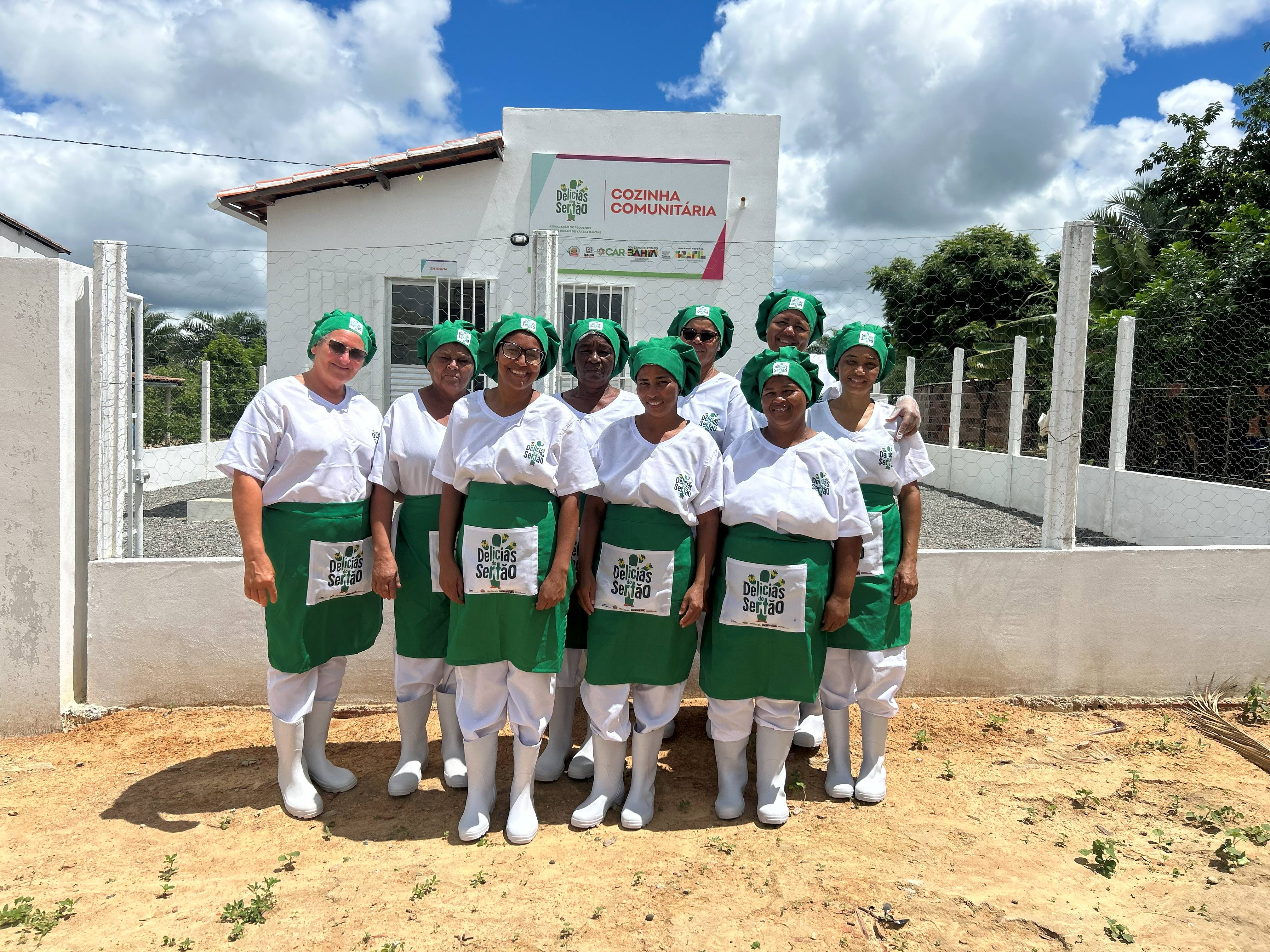 Cozinhas comunitárias impulsionam renda e autonomia de mulheres no Piemonte da Diamantina