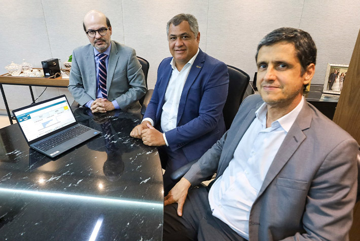 CAR apresenta ao TCE/BA sistema que amplia controle sobre contratos e convênios