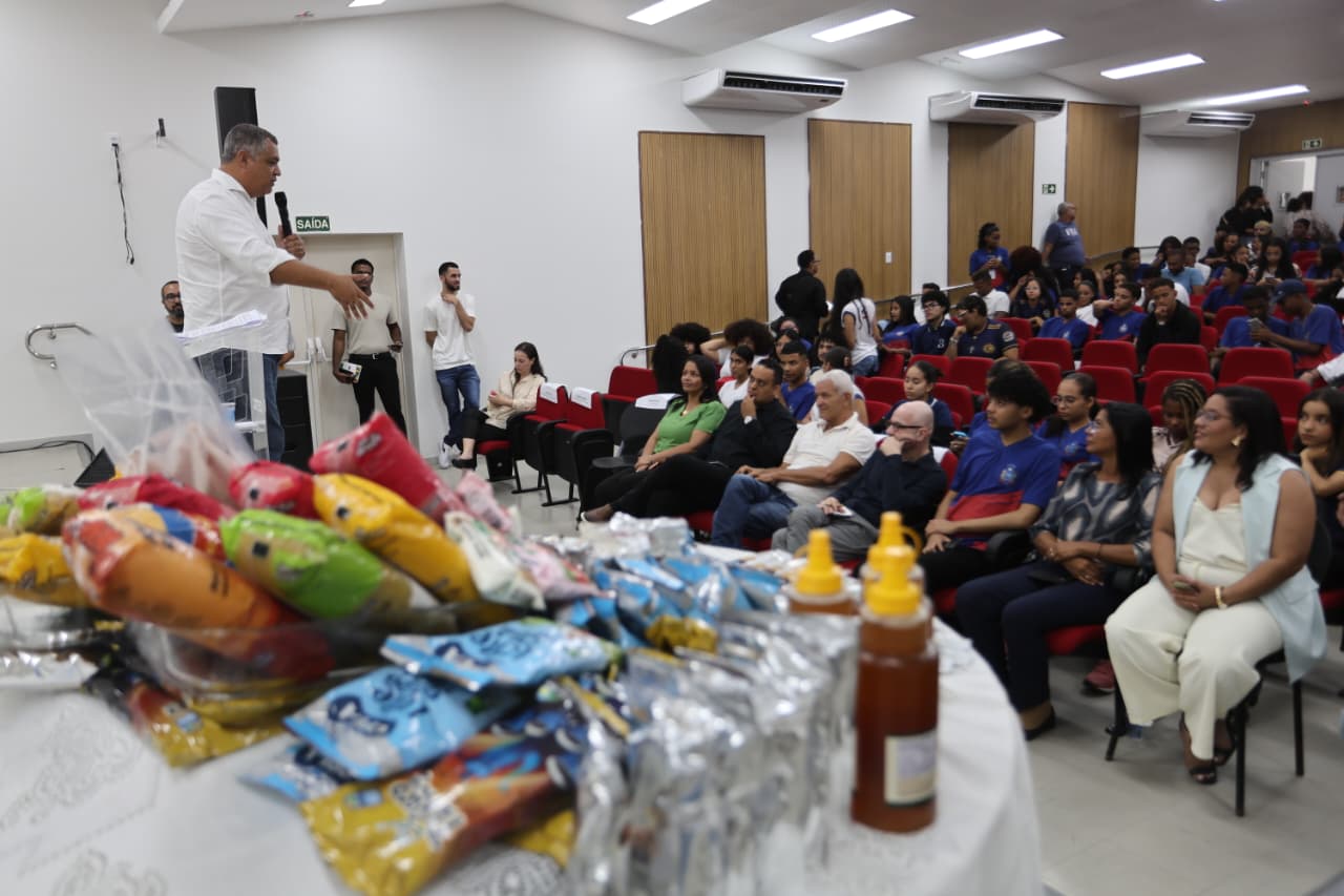 Chamada Pública para mais de 1.700 escolas estaduais