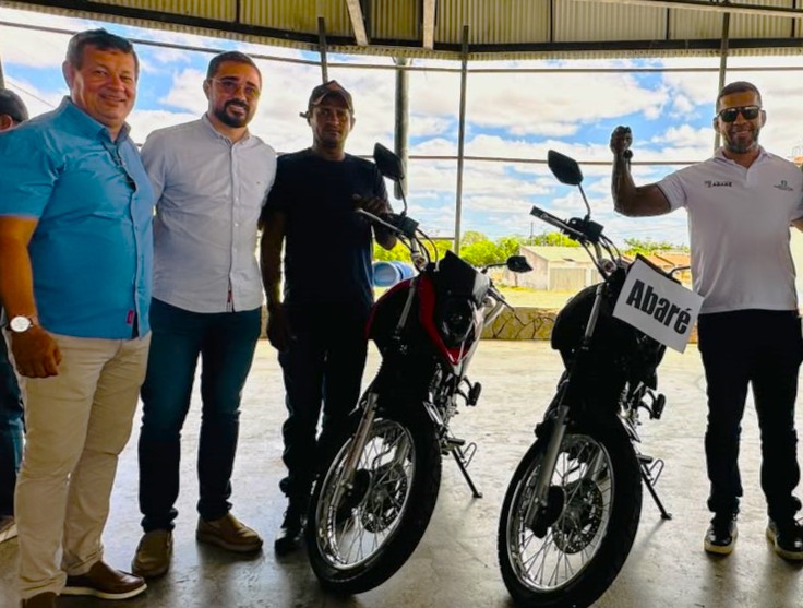 Consórcio do Território do Sertão Baiano recebe motocicletas