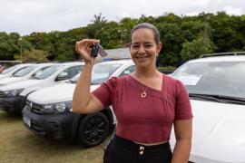 Associações comunitárias recebem veículos pick-up - Fotos André Frutuôso (3).jpg