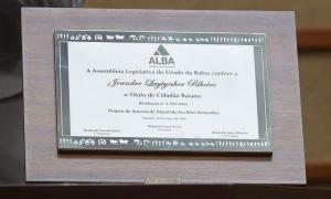 Título de Cidadão Baiano ao diretor-presidente da CAR - Foto André Frutuôso (2).jpeg