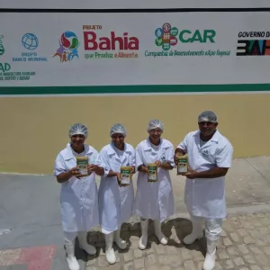 Agroindústrias familiares irão dinamizar a produção de frutas e licuri de agricultores familiares de Tucano