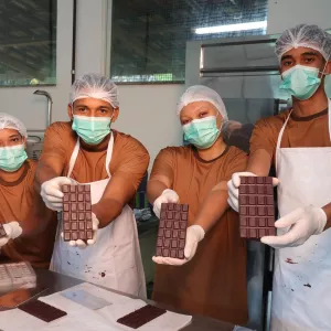 Chocolate artesanal de assentamento baiano amplia mercado