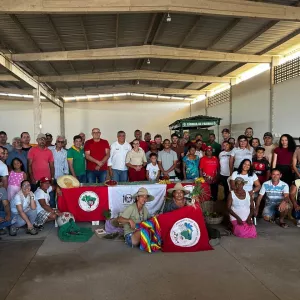Governo da Bahia fortalece agricultura familiar irrigada com entrega de máquinas e insumos em Ponto Novo