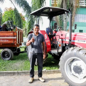 Equipamentos agrícolas são destinados a Camacã