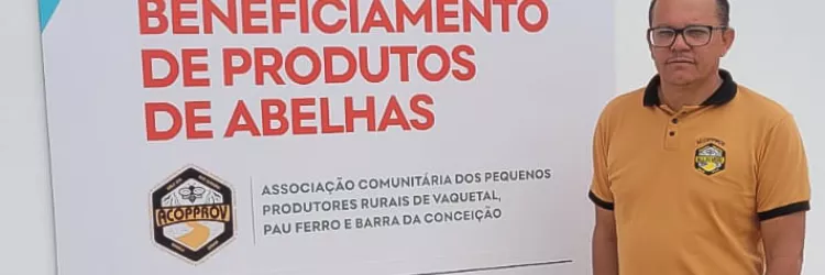 Unidade de Beneficiamento de Produtos de Abelhas na comunidade de Vaquetal, no município de Anagé.