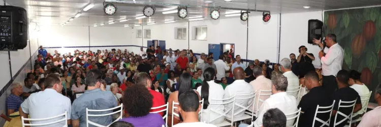 Governo da Bahia debate fortalecimento da cadeia do cacau