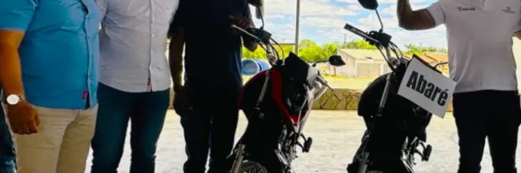 Consórcio do Território do Sertão Baiano recebe motocicletas
