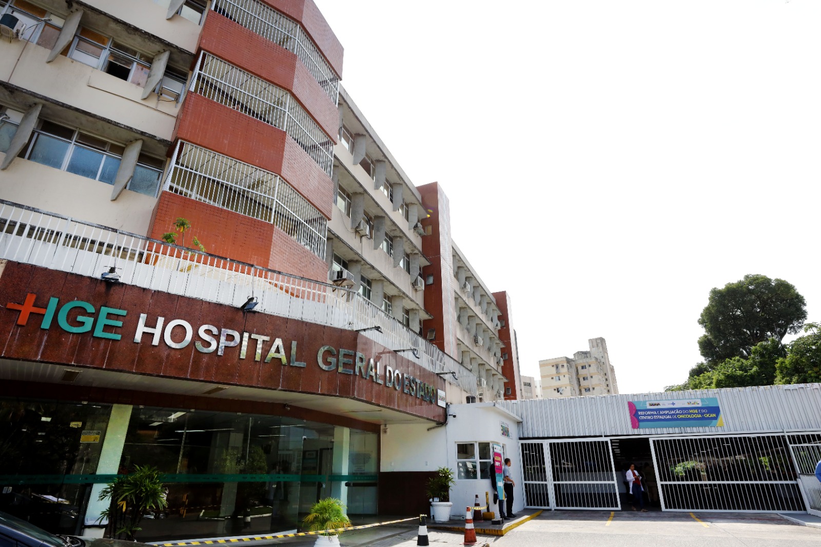 imagem da fachada do HGE