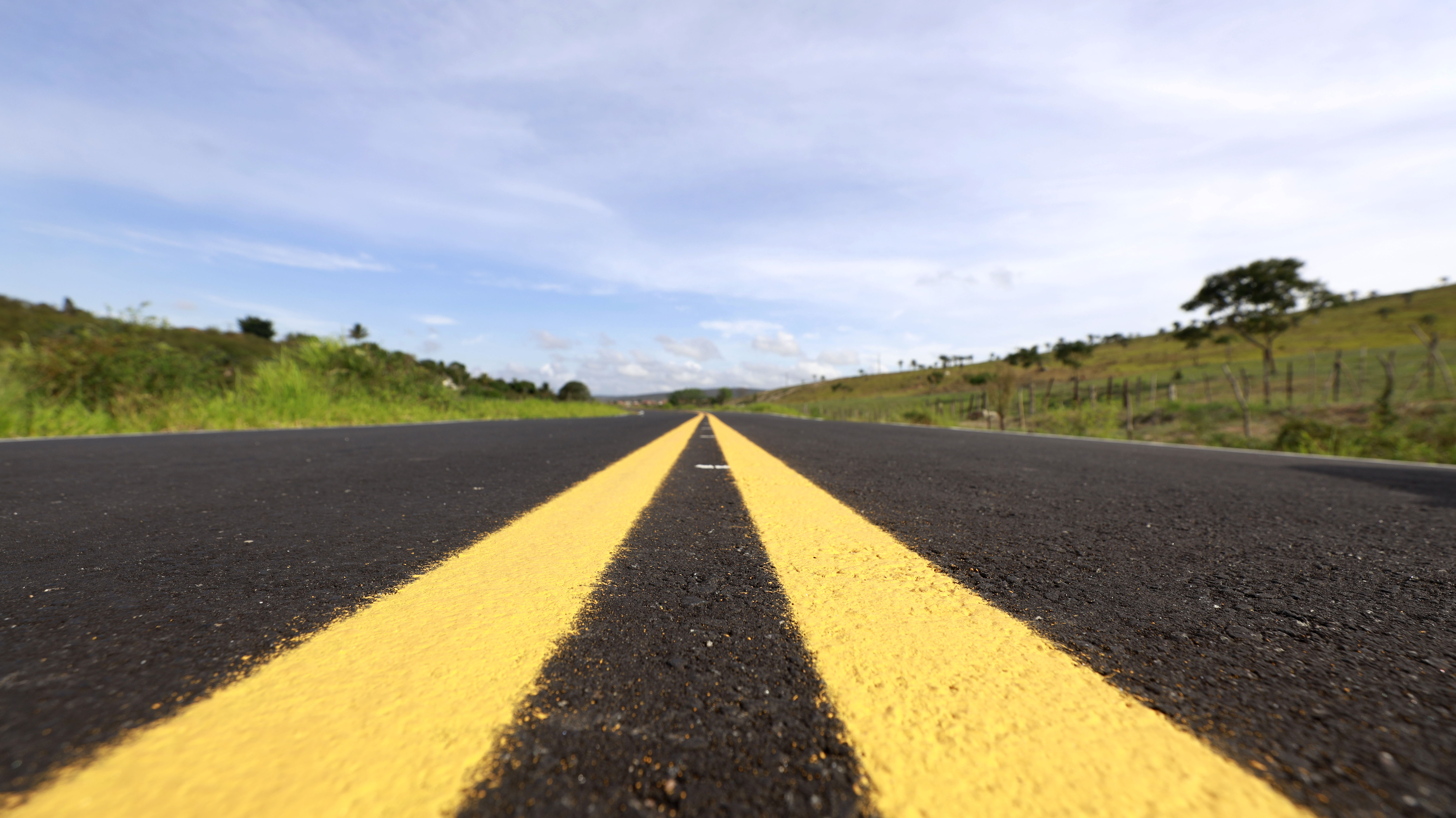 imagem de asfalto novo