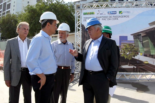 por Manu Dias - SECOM