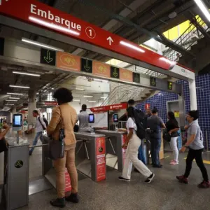 Foto da estação de metrô de Salvador 