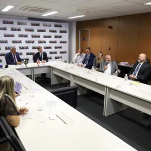 Reunião com governador Jerônimo sobre a nova rota entre Salvador e Paris 