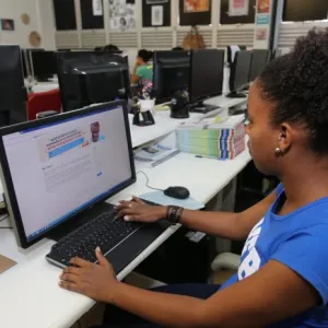 Estudante beneficiada